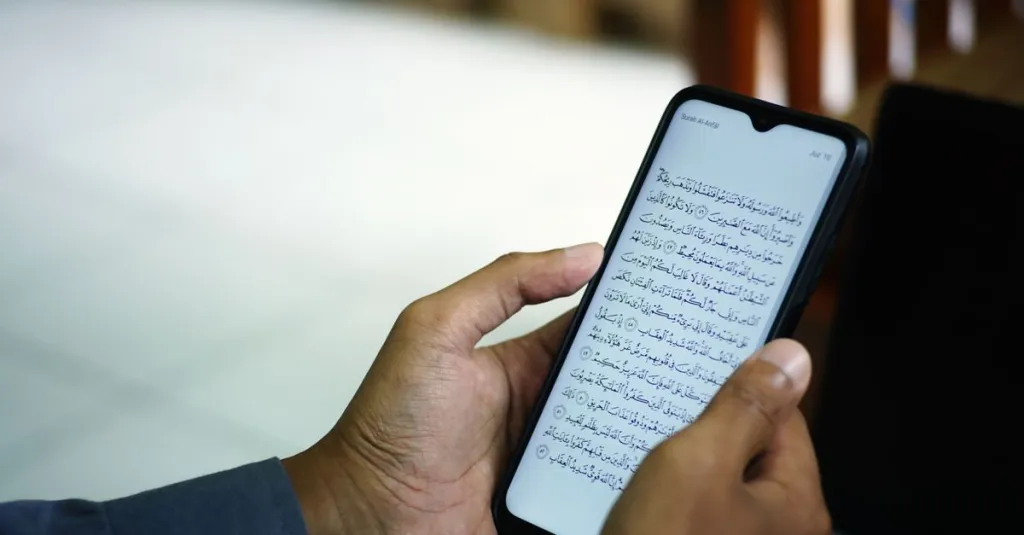 biaya internet murah – Internet Indonesia Bakal Lebih Murah? Pemerintah Kaji Perubahan Aturan Telekomunikasi — ilustrasi konsep